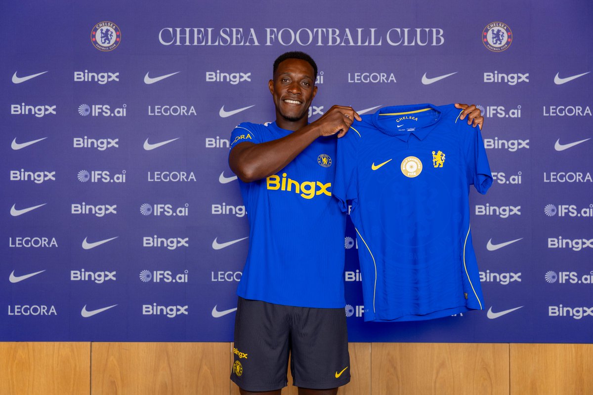 MailSport's tweet photo. Is Danny Welbeck a good signing for Chelsea?🤔 https://t.co/4joH2IziHM