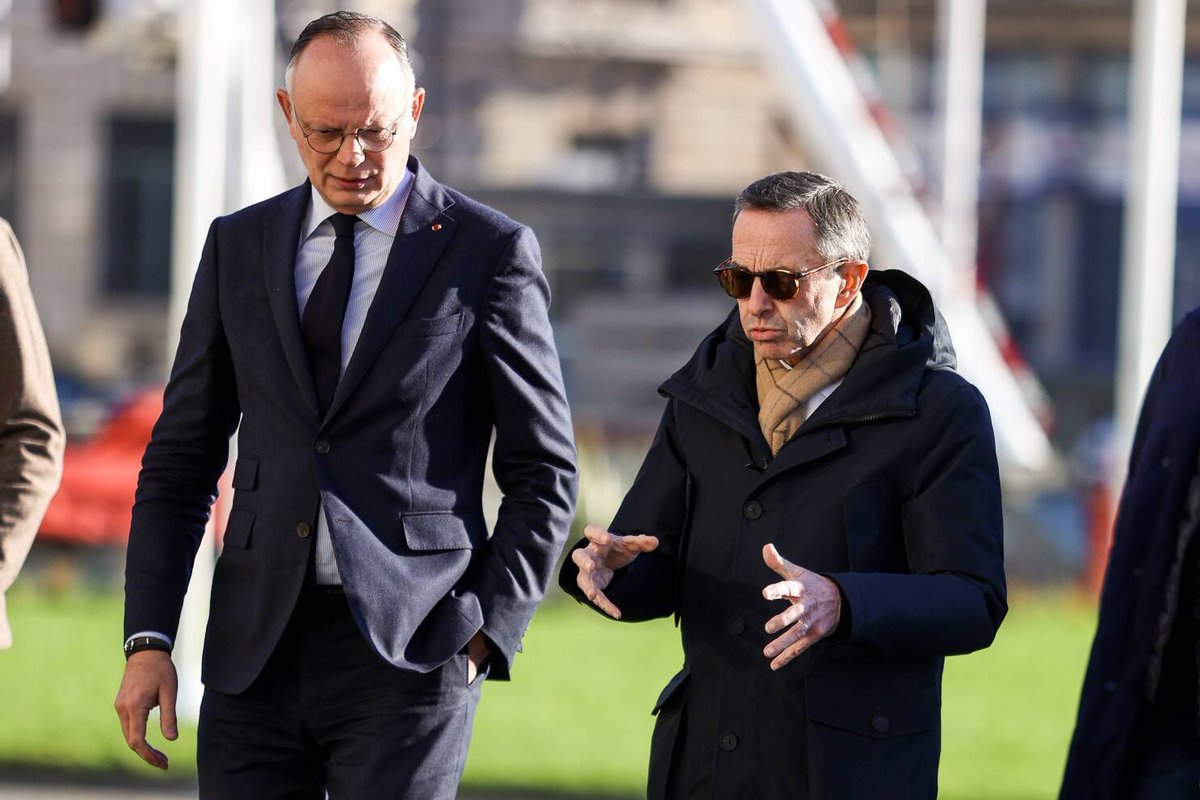 AlertesInfos's tweet photo. 🇫🇷 FLASH | Gérard Larcher compterait LÂCHER Bruno Retailleau. Une fois réélu à la présidence du Sénat, il envisagerait de prendre ses distances avec le patron de LR afin de soutenir Édouard Philippe en vue de l’élection présidentielle de 2027. (Le JDD) https://t.co/bIsINPQlcf