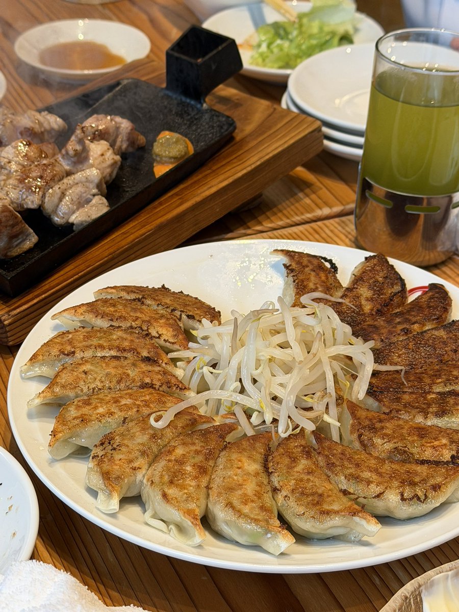 1110tomo's tweet photo. コンテンツツーリズム学会シンポジウム、天竜浜名湖鉄道と浜松市役所のエヴァンゲリオンコラボ事例をたっぷり聞けて、とても良かったです。終了後の「濱松たんと」でも理事メンバーでいろいろ話せて、「うなも」の土産も買えて、充実した浜松日帰り出張でした。皆さん、ありがとうございました！ https://t.co/4i0pbyzBBI