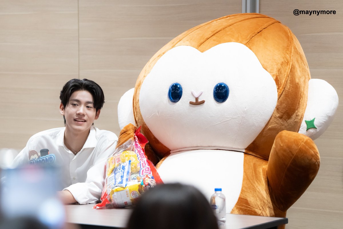 Methaves0121's tweet photo. Mond look so cute 💕

MONDPROPON FANSIGN

#งานมหกรรมนิยายนานาชาติ2026xAlmondProgress https://t.co/Mfp0he11ax