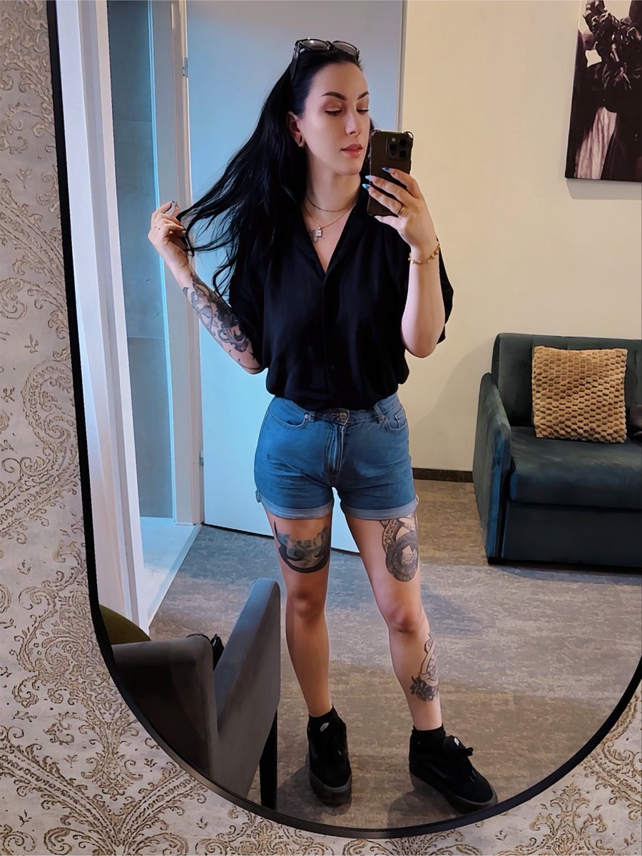 bluebsxx's tweet photo. Last hours in Krakow before it’s time to go. 
You should make sure I have a coffee in my hand. ☕️ 

Findom https://t.co/VS3M6L2iHs