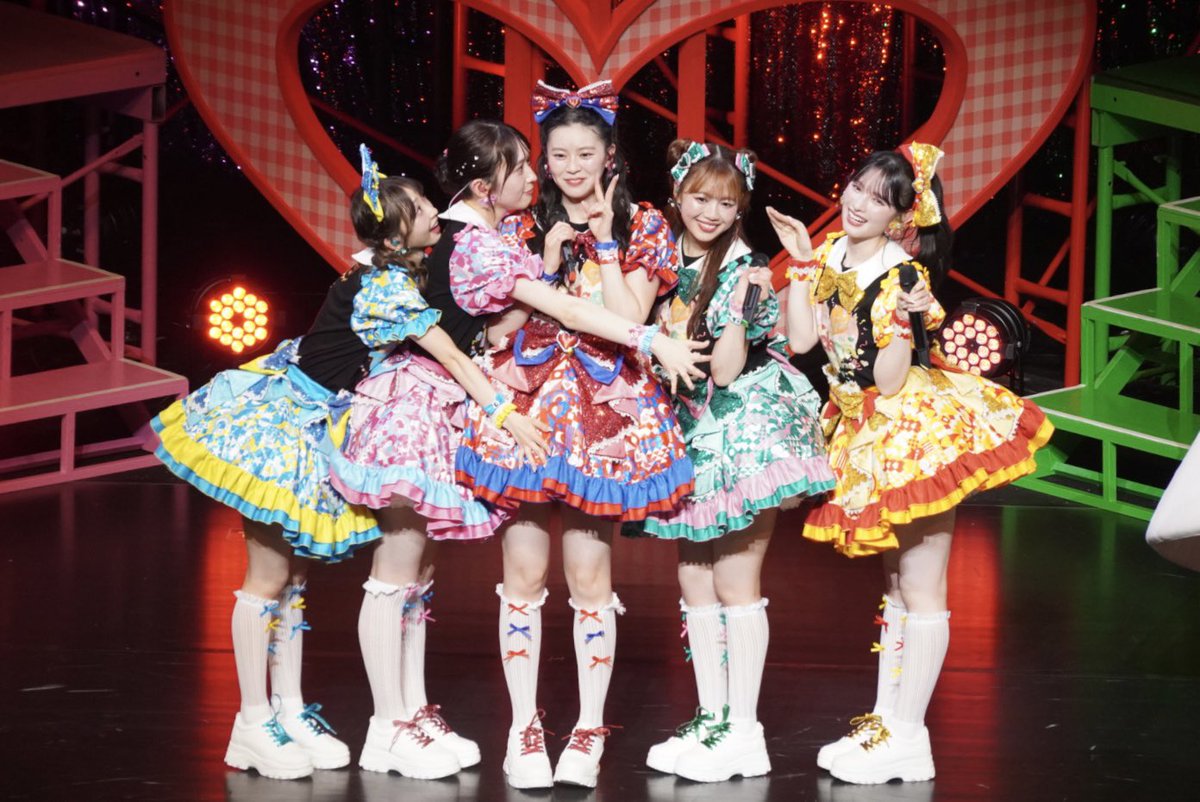 uzurayuzuka519's tweet photo. め、珍しく圧をかけられてるひとちゃん
きゃわ https://t.co/rMpptIWlhc