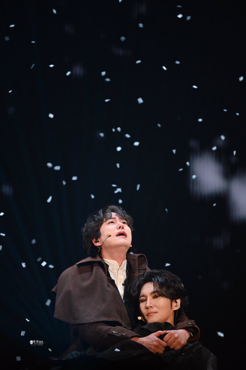 yyyankkk's tweet photo. 2026.08.02
Frankenstein the musical Concert
Victor . Henry

#규현 #조규현 #박은태 #kyuhyun #euntae https://t.co/Y6Lz1TIlgy