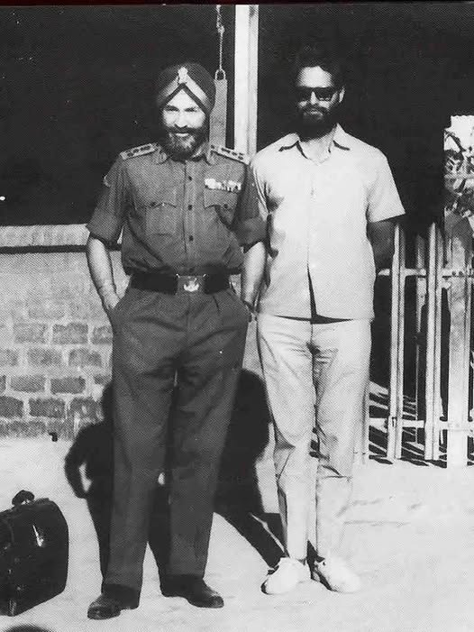akalpulse's tweet photo. General Shabeg Singh  (ਜਨਰਲ ਸ਼ਬੇਗ ਸਿੰਘ ਖਾਲਸਾ) was a descendant of Bhai Mehtab Singh Khalsa, one of the two Sikh warriors who beheaded the Mughal Chaudhary Massa Ranghar in 1738, thereby avenging the desecration of the Sri Darbar Sahib.

#khalsa #khalsapanth #sikhi #sikh https://t.co/ttf8AallUr