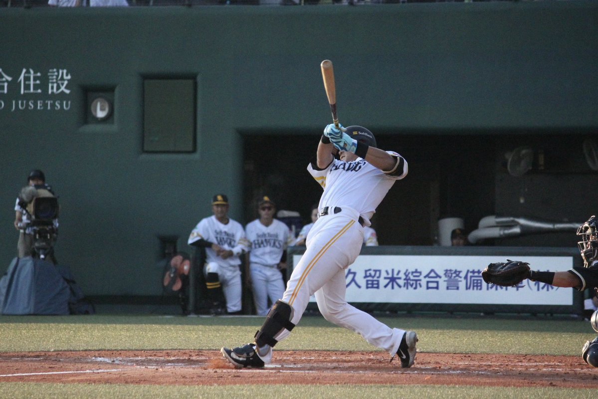 Bambies2025's tweet photo. 【2軍戦】
#西尾歩真 選手、#盛島稜大 捕手、#山下恭吾 選手の育成トリオがそれぞれ素晴らしい活躍を見せています🥹✊🔥

#sbhawks
#Bambies https://t.co/gaxqd92NDl