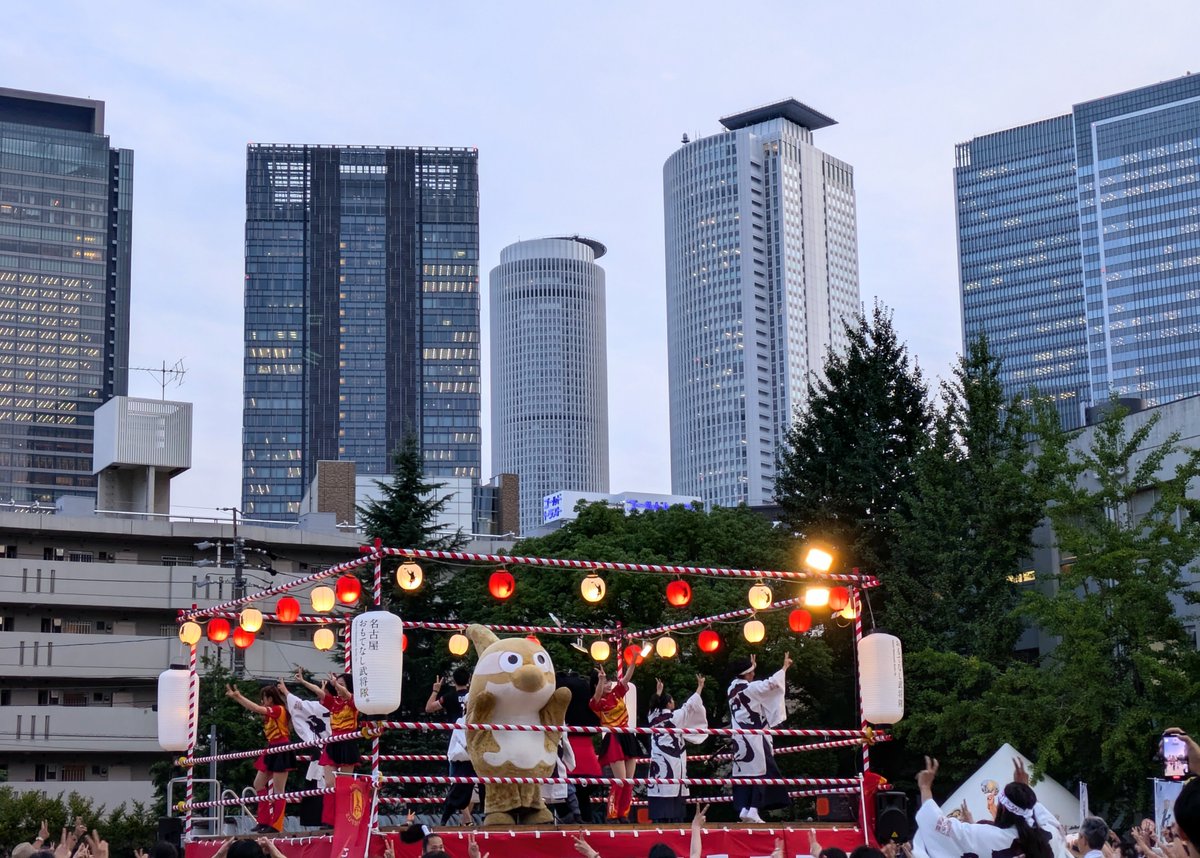 hi_macla's tweet photo. 盆ダンスは初日に行ったのでグランパスくんいた。かわよ😚 https://t.co/IsVJTqCgt4