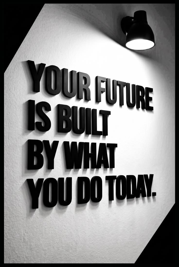 RAJAFXGOLD's tweet photo. Happy Weekend, traders! 📈

Take today to rest, reset, and prepare for the opportunities a new trading week will bring. Every winning trader knows that patience, discipline, and proper preparation are just as important as placing trades.
Enjoy your weekend, spend time with your loved ones, and come back tomorrow with a clear mind and a solid plan.

Wishing you all a peaceful Sunday and a profitable week ahead. Let's make the markets work for us! 💯🚀