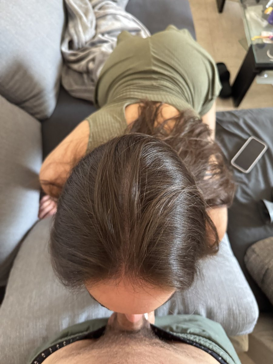 JennyDavidFSK18's tweet photo. Da wacht man(n) von seinem Mittagsschlaf auf und istcdirelt wieder hart und geil… gut das sich mein Engel direkt darum kümmert 😏😮‍💨 /David https://t.co/98u6EEw8AZ