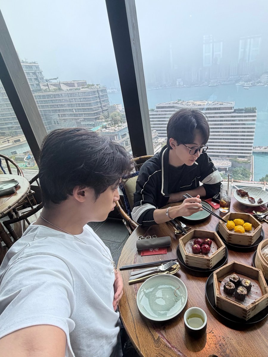 wonubliss's tweet photo. jeonghan and mingyu 🥹🎞️ https://t.co/a6tC8UlhfG