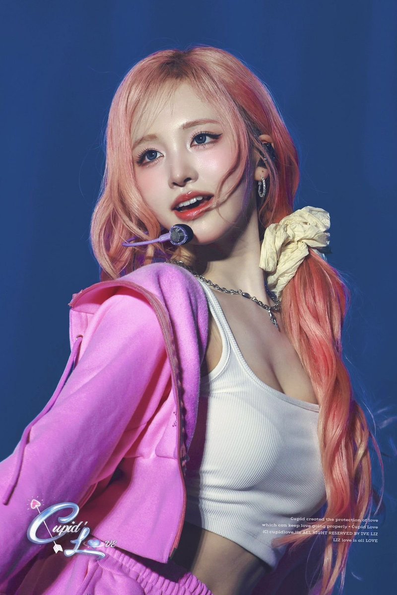 IDOL tweet media