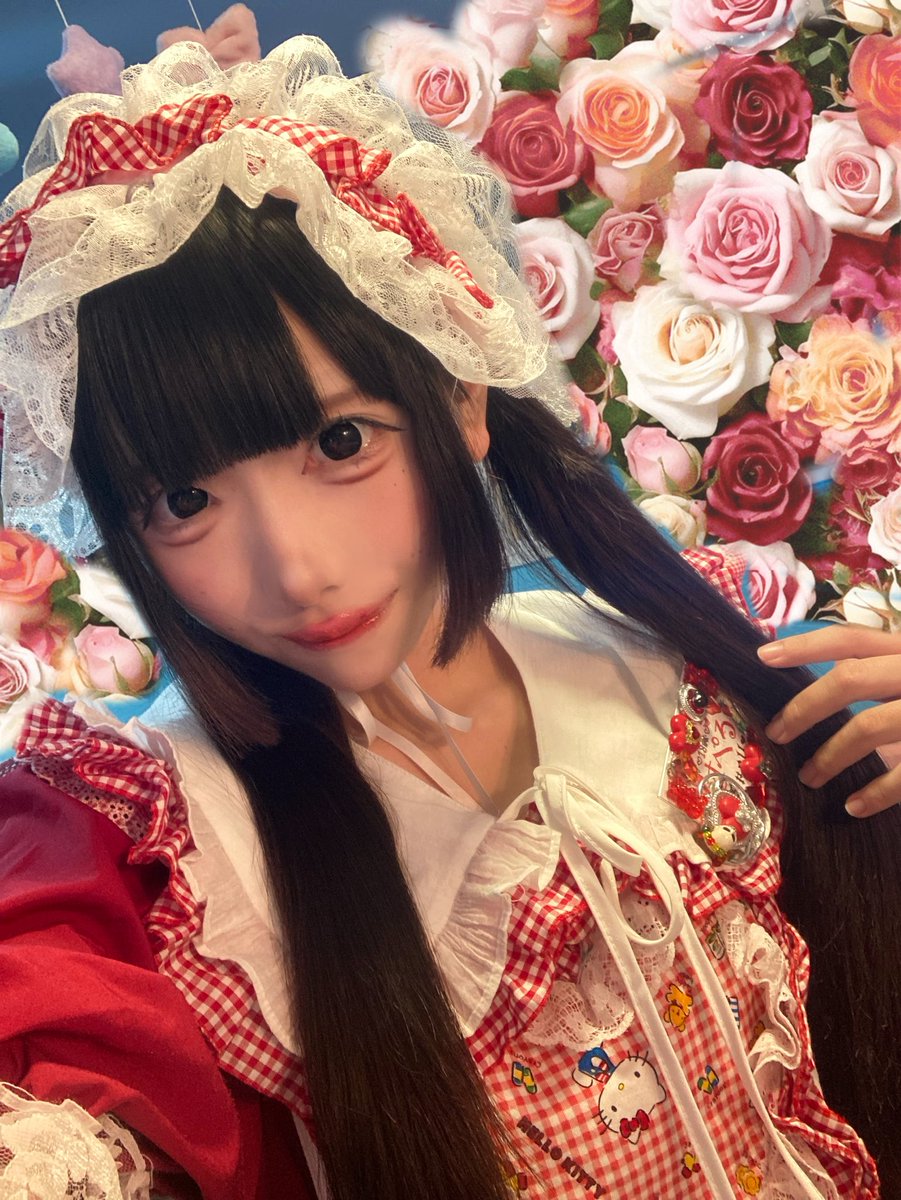 Spell_0118's tweet photo. 🍓🍓🍓 https://t.co/BxtcGLE3PT