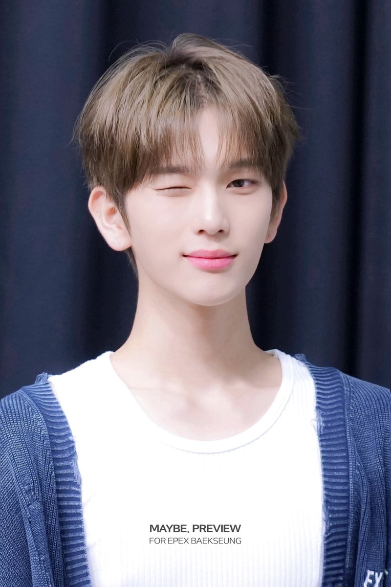 mayBE__1005's tweet photo. 260802 팬사���회
#백승 #BAEKSEUNG #EPEX #이펙스 https://t.co/02Pg3oyVEc