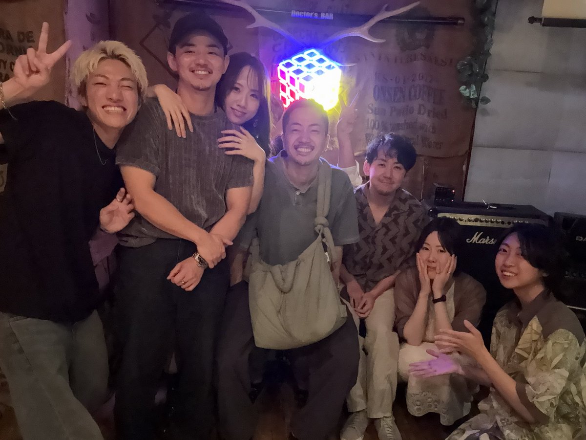 barKu_be's tweet photo. 8月2日(日) 21時オープン🐒
今夜もまったり楽しみましょ🍻🎆
お待ちしております！！

- BAR &amp; STUDIO Kūbe -
東京都杉並区上荻1丁目16-10
ローレルビル 4F Doctor's BAR
#荻窪バー #FTM #ミックスバー https://t.co/CZGwml5bNX