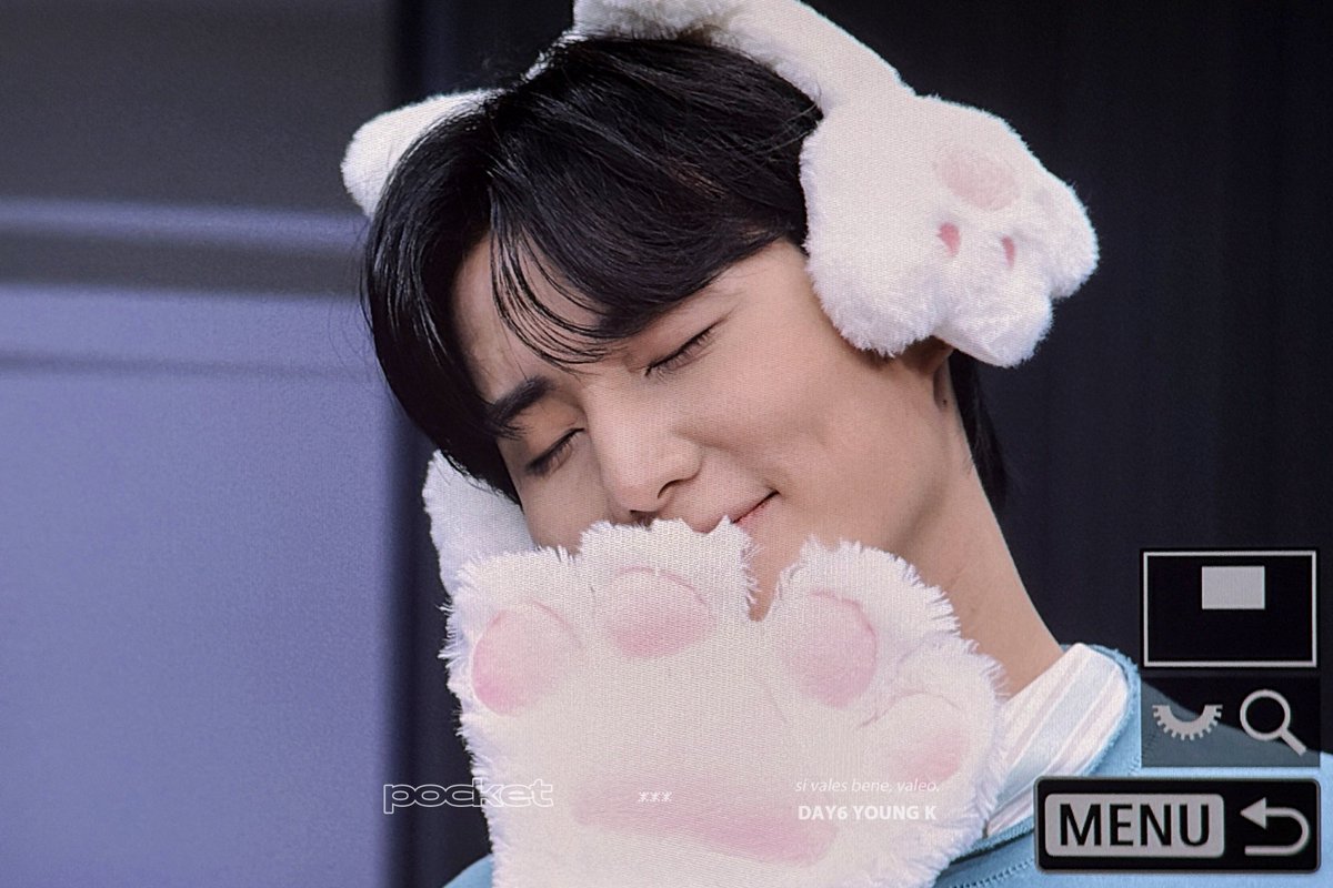 lovemypocketboy's tweet photo. 260802 🐈🐈‍⬛  #영케이 #YoungK #데이식스 #DAY6 https://t.co/EQJ5alAbjE