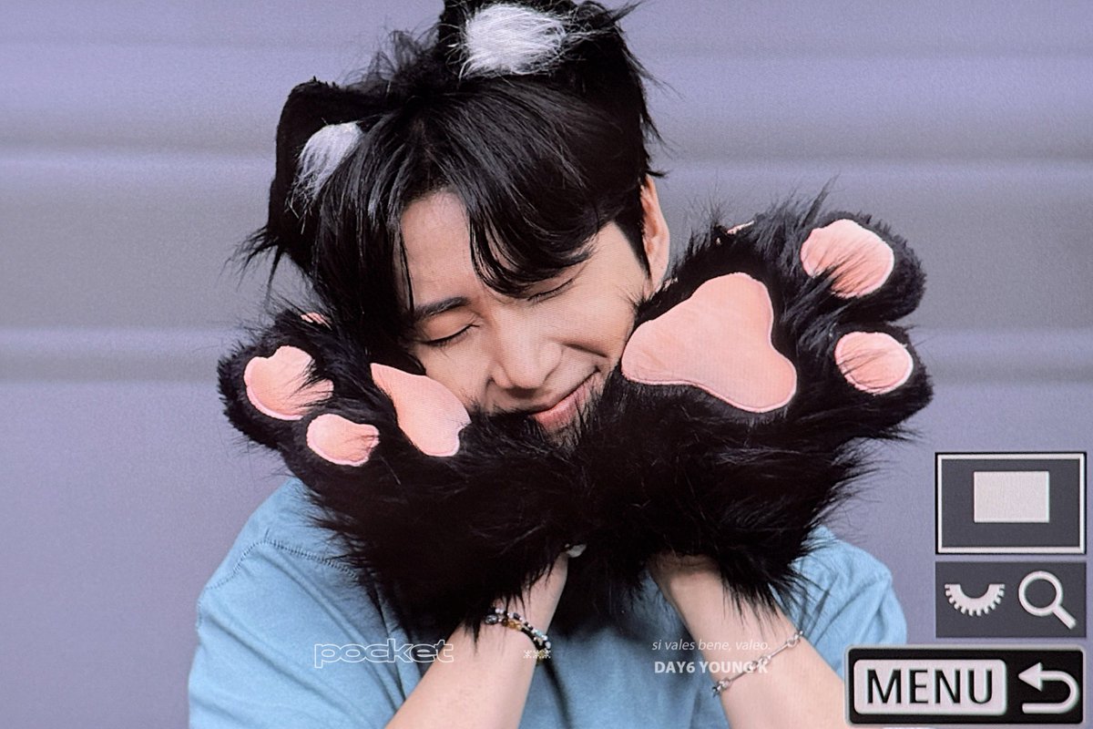 lovemypocketboy's tweet photo. 260802 🐈🐈‍⬛  #영케이 #YoungK #데이식스 #DAY6 https://t.co/EQJ5alAbjE