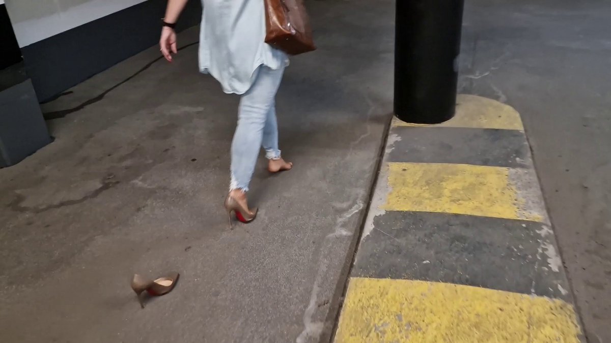 HelenaAbramov's tweet photo. A new "dirty nylons" video in my video store today
https://t.co/Z0faI2PXdd
πππ
#footsniffing #footsmelling #sniffing #tickling #pantyhoseunderjeans #Strumpfhose #stuckshoe #shoeoff #lostshoe #stolenshoe #oneshoe #helena #suntanpantyhose #Louboutins #stuckshoe #dirtytights https://t.co/ts5LM5LbAR
