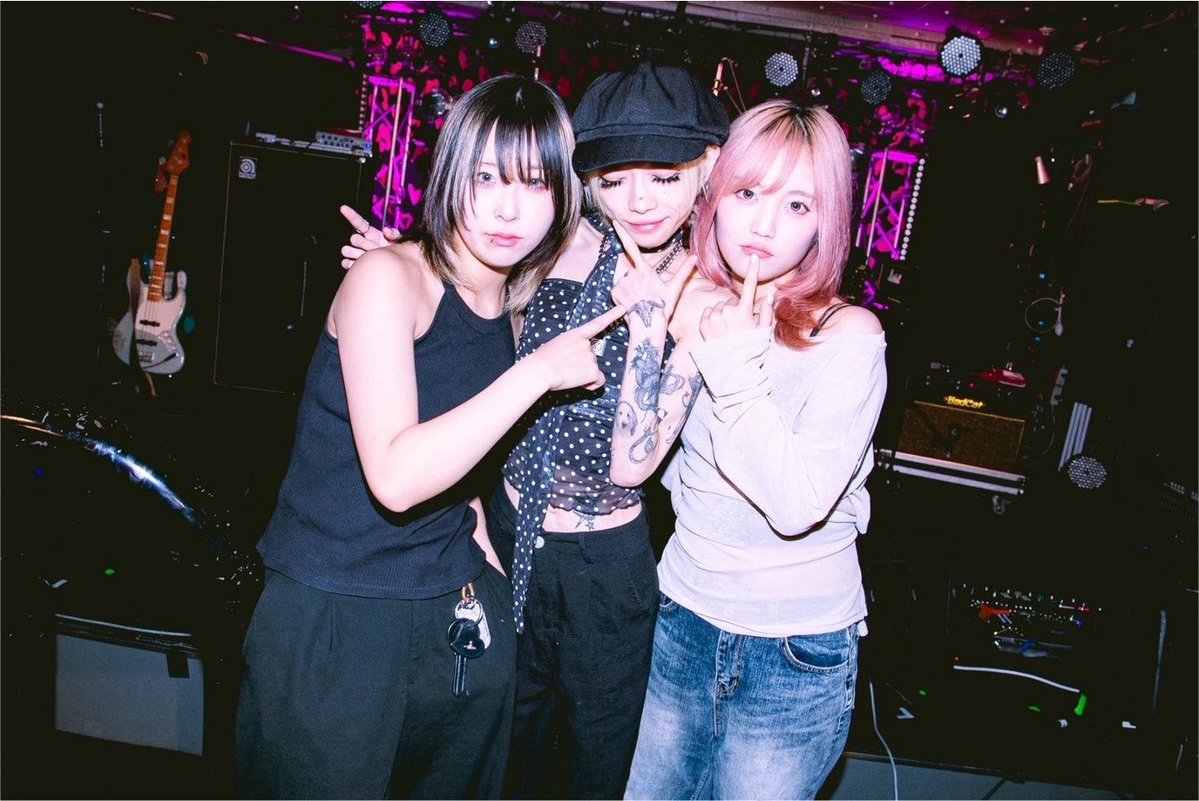 gyouzato19sai's tweet photo. ににちゃん、あんたは本当に愛されているんだよ https://t.co/3iAQj2mGv8