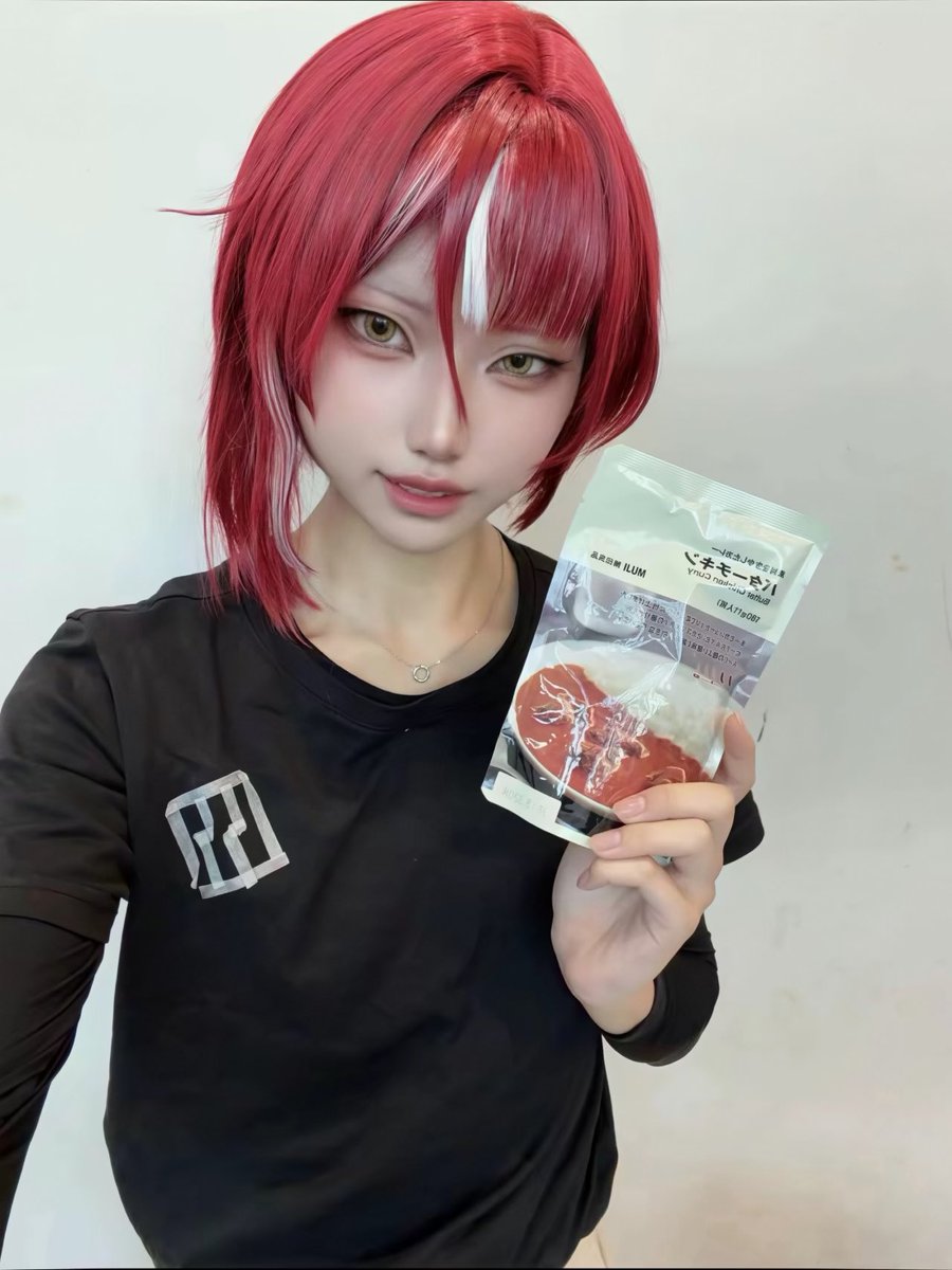 Nyokimal_0333's tweet photo. 同室でいました〜！
交流＆撮影ありがとうございました✨️
ｶﾚｰ配りしてたよ、先輩達ありがとうネ
アフターはもちろんｶﾚｰ🍛
#アコスタATC https://t.co/TiUbkpGSZ0