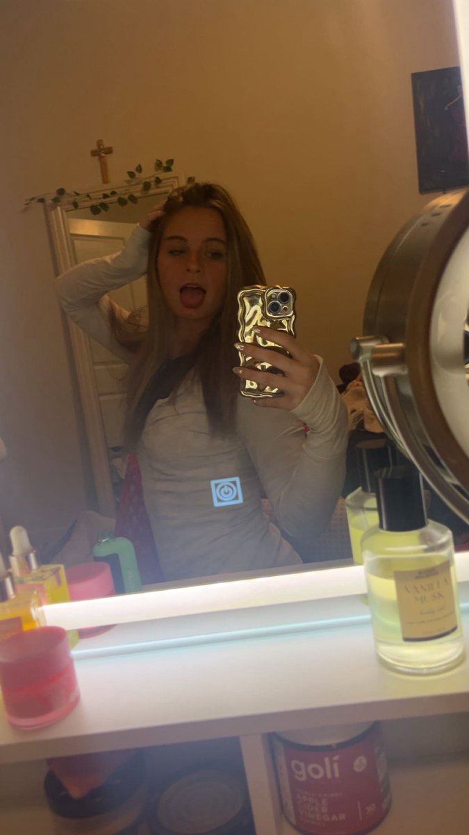 nldeiaoa's tweet photo. cuck me to my ex gf https://t.co/0d4c7ZQBgr