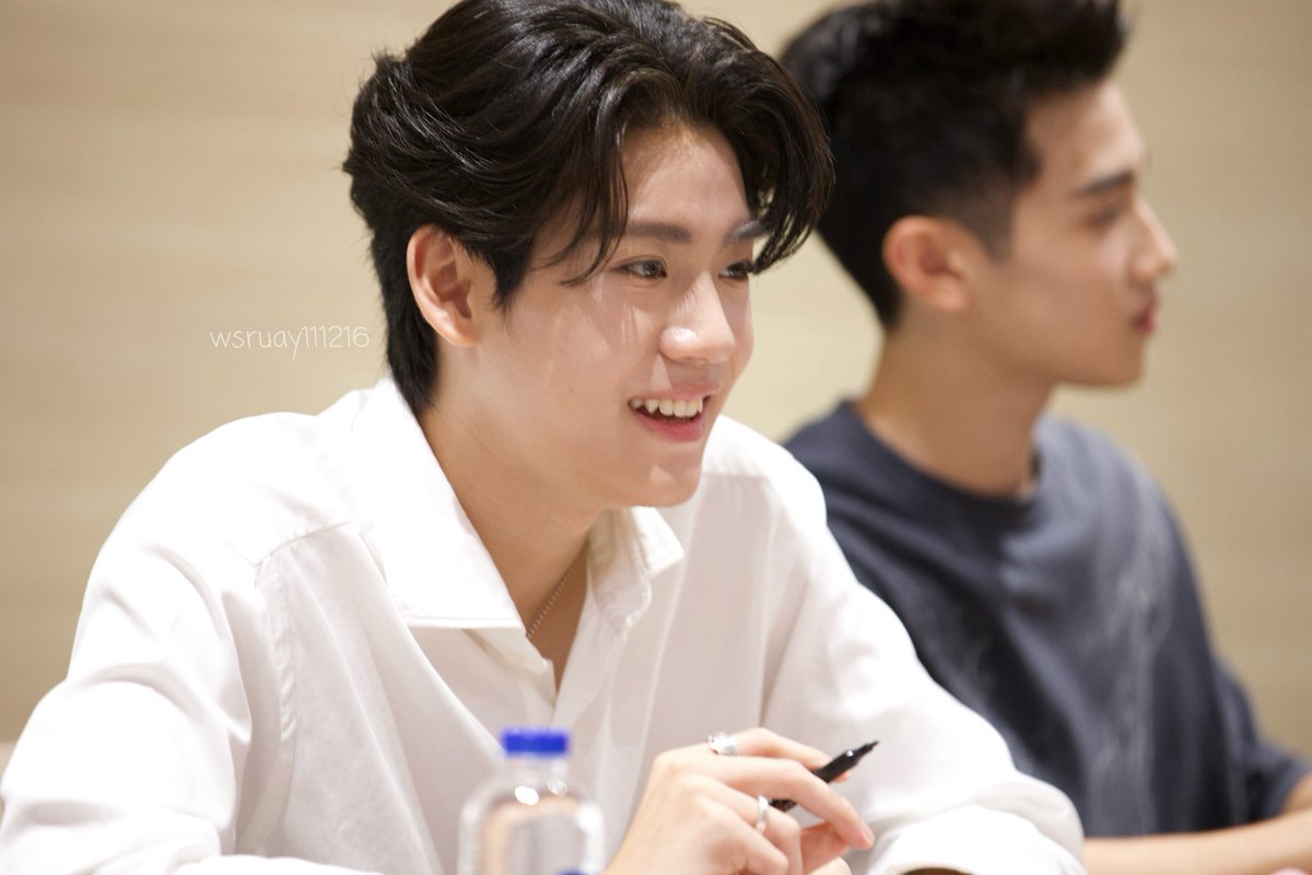 Methaves0121's tweet photo. so pretty and handsome

MONDPROPON FANSIGN

#งานมหกรรมนิยายนานาชาติ2026xAlmondProgress https://t.co/oNDFBiN4kP
