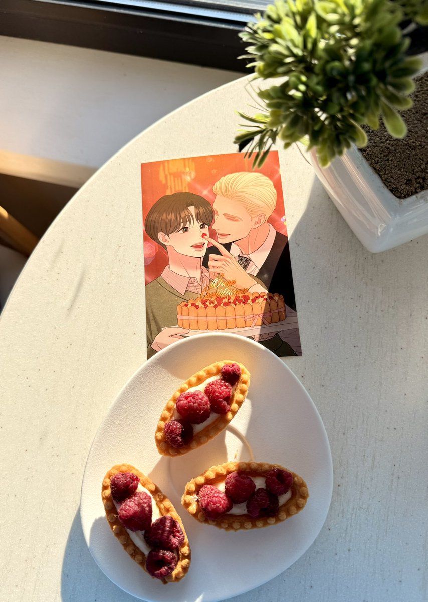 TGadjibala35128's tweet photo. Happy birthday, Luka♥️🫰
@hotshoe_ 
#캔버스에유채 https://t.co/OrCpna6h98
