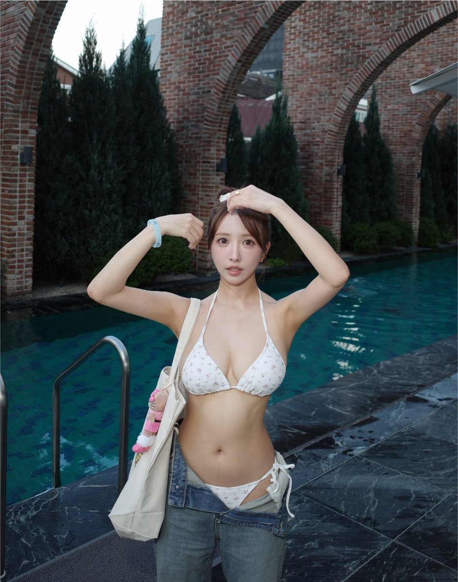 三上悠亜 tweet media