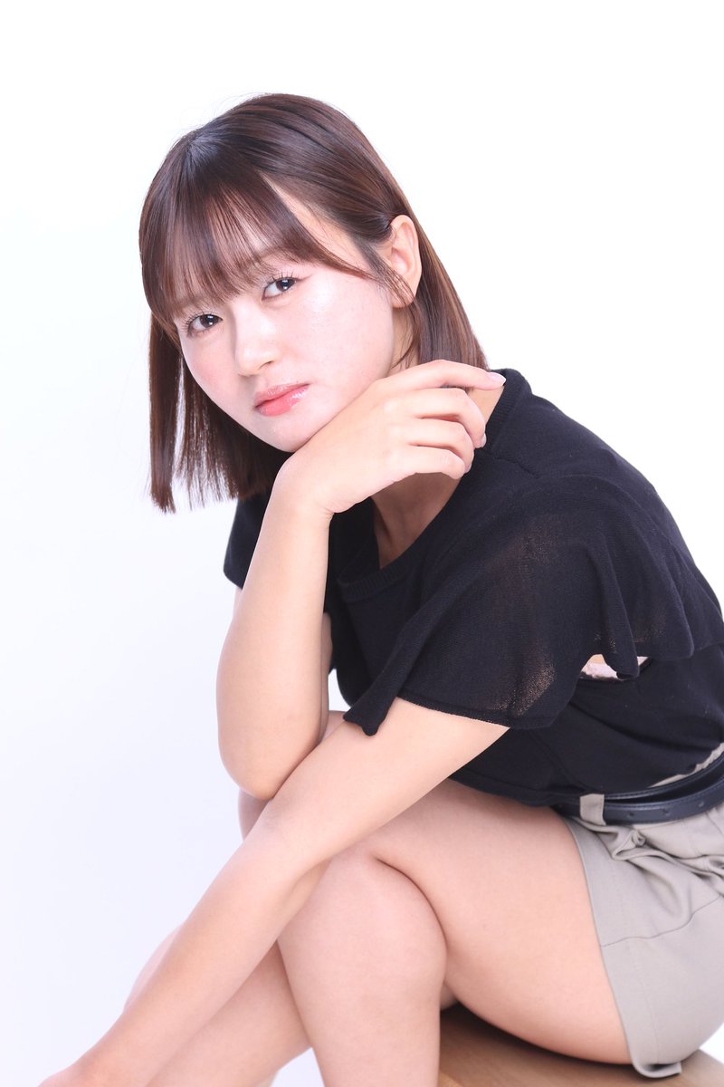 _miyazakisaya's tweet photo. 前回もお世話になったスタジオさんで
撮ってもらいました◎
お気に入りいっぱい🫠🤍ྀི
⁡ https://t.co/nK9LVVyZHl