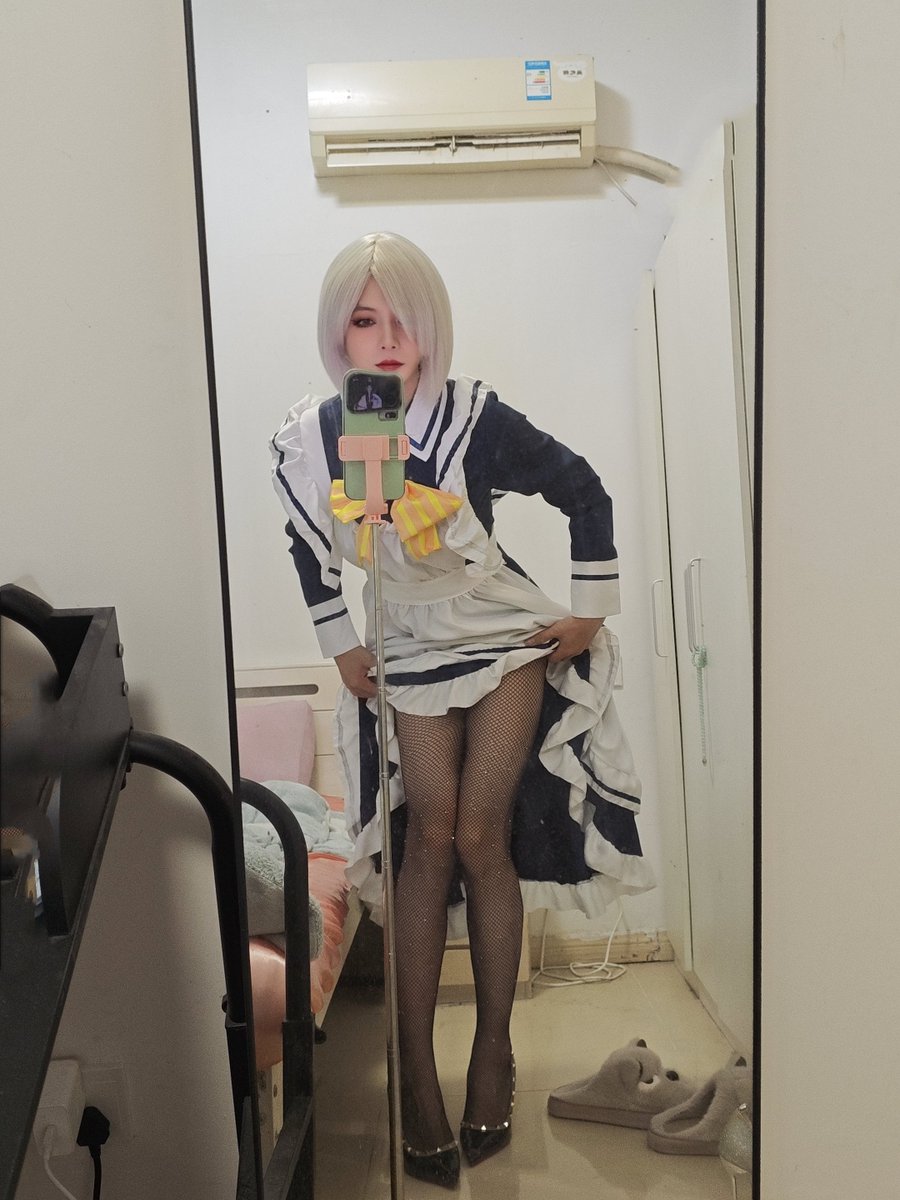 cdnanfeng996's tweet photo. 枣子姐第一弹，没流量还是坚持更吧😩😩 #伪娘 #女装大佬 #男娘 https://t.co/S6vKKCxgdU