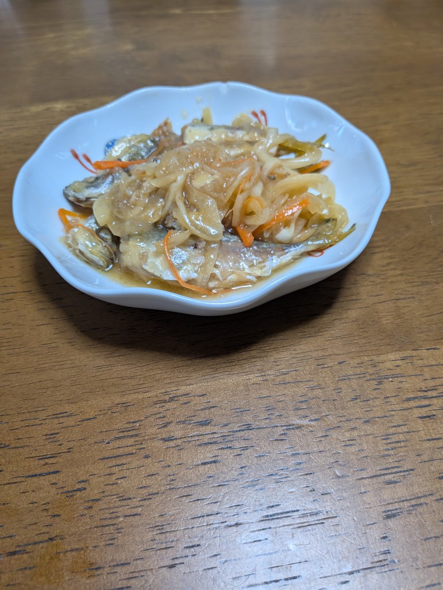 tetsyunb's tweet photo. mizkanおうちレシピ 小あじの南蛮漬けを久しぶりに作る。一晩漬けてみた。頭・骨まで食べられて、うまい。 https://t.co/ZOrbeWcSgs