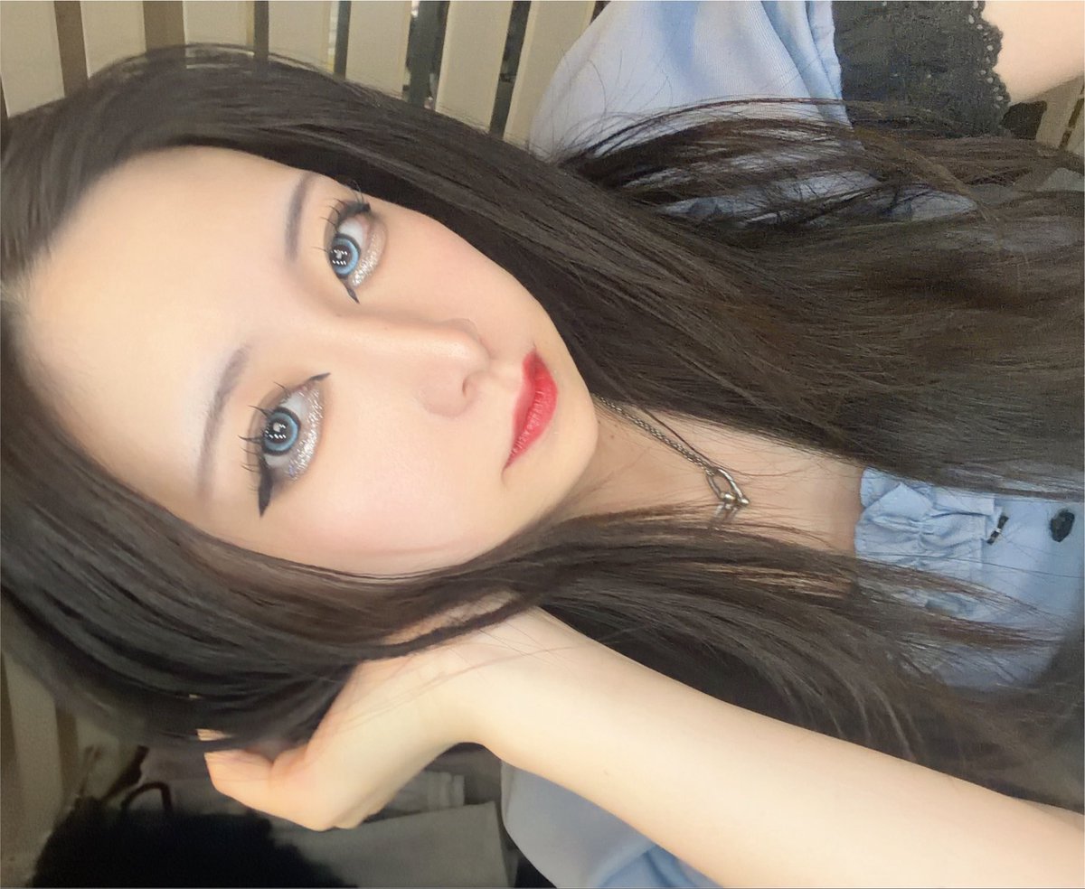 fantasy_yuri_'s tweet photo. https://t.co/n0l9fcKVrV
