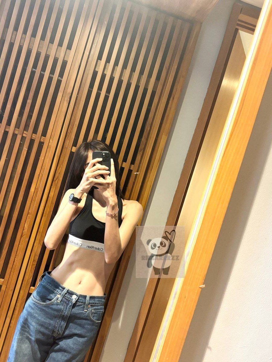 yungkkai's tweet photo. Waktu kecil dielus2 lgsg tidur, udah gede dielus2 lgsg masukk🥵🤣 https://t.co/93Y7tOtStc