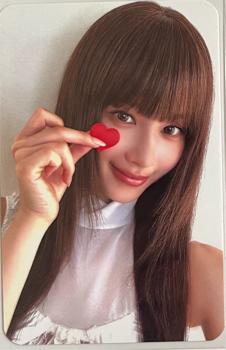 ltll_t's tweet photo. @A_torihiki_TS 検索から失礼します。1枚目の💖つけたものを求めているのですが、2枚目以降から交換可能なものございますか？検討よろしくお願い致します🙇‍♀️ https://t.co/Midm5BqMtp