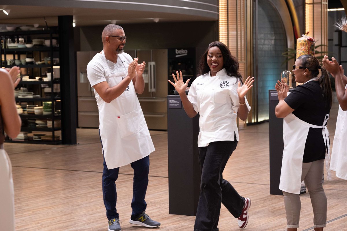 947's tweet photo. Tonight on #MasterChefSA, the Top 3 confront the flavours of home in a heritage-inspired challenge, with R100 000 at stake.
Catch MasterChef South Africa on Sundays at 6 PM on eTV | Channel 194 on DStv.
#MasterChefSA https://t.co/2L6PBowQN1
