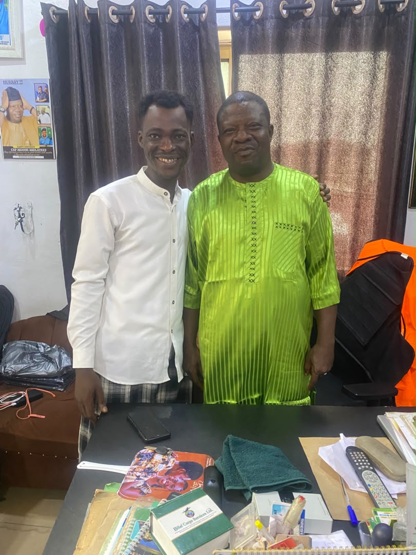 esanism's tweet photo. On Humane Policing

By Oyeniyi Esan II 

A few days ago, I had to visit Mapo Police Station to balance a story of alleged brutality that was reported to my desk. 

As a journalist, I won’t run a one-sided story. 
I needed to hear the other side of what actually happened https://t.co/iW1I5uMkit