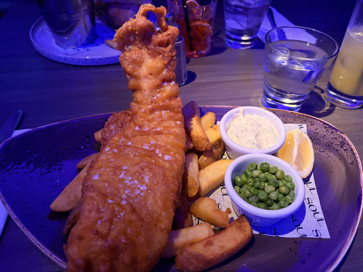 OneKerryLiam's tweet photo. After being notified of my account being hacked, thanks @Jim_B_71 managed to get reactivated 🥲
Some snaps from yesterday’s match and then dinner at Soul Bar #goodtimes #neverindoubt #ayeright https://t.co/rZ9B2Cj1A5