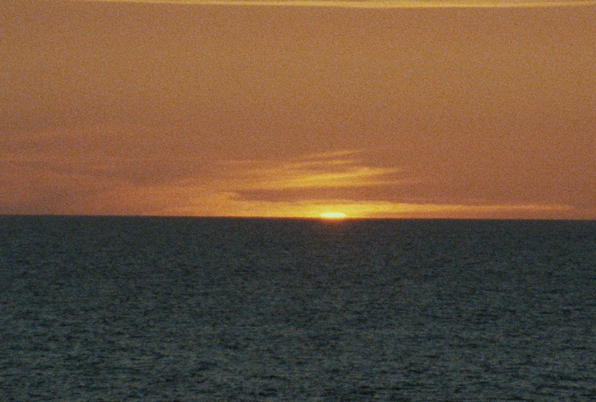 4NReveur's tweet photo. Le Rayon vert (Éric Rohmer, 1986) https://t.co/i6C1Gf1ZND