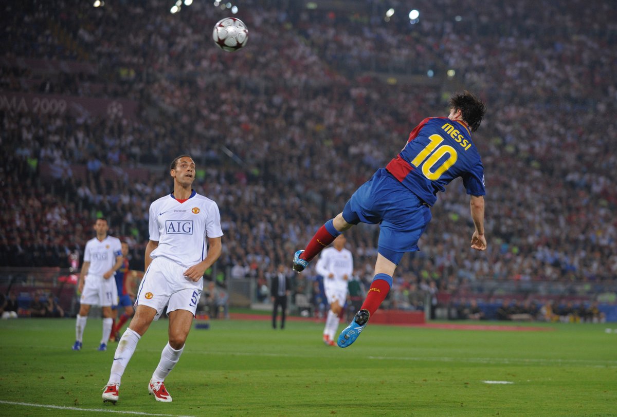 LigadeCampeones's tweet photo. 🔙2️⃣0️⃣0️⃣8️⃣ 

⭐ Lionel Messi vistió la🔟del Barcelona

#UCL https://t.co/15reGkkNvC