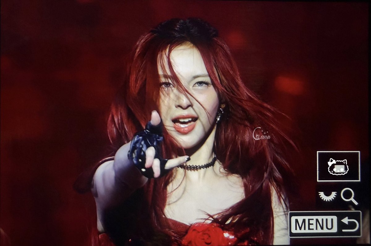 Cah_sl2's tweet photo. .⪩⪨ Day 2026-08-02 ⪩⪨.

#CHIQUITA #BABYMONSTER
#치키타  #베이비몬스터 https://t.co/CRhch29QRe