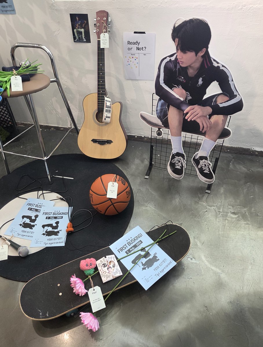 chocobearchan's tweet photo. 여기서 살고 싶을 정도로 좋았던 곳 . . ☁️💘
마크에 대한 관심이 깊으면 깊을수록 알 수 있는 소품들과 어록도 볼 수 있어서 좋았고 마크를 향한 애정이 너무 잘 보여서 마크가 여기 와서 보면 참 좋아했겠다 싶었어요🥹 포스터랑 특전도 완전 예뻐요🫶🏻

#Item82
#Lost_Found_보관기록_작성중 https://t.co/h6IoNmjVWs