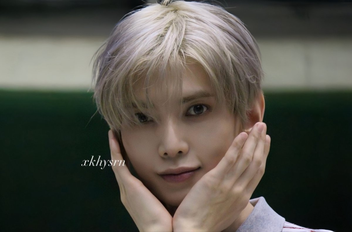 xkhysrn's tweet photo. 260802 ATEEZ 団体サイン会 団サ

LOVE❣️

 #에이티즈  #여상  #ATEEZ  #YEOSANG  #ヨサン https://t.co/AECvZHXdkJ