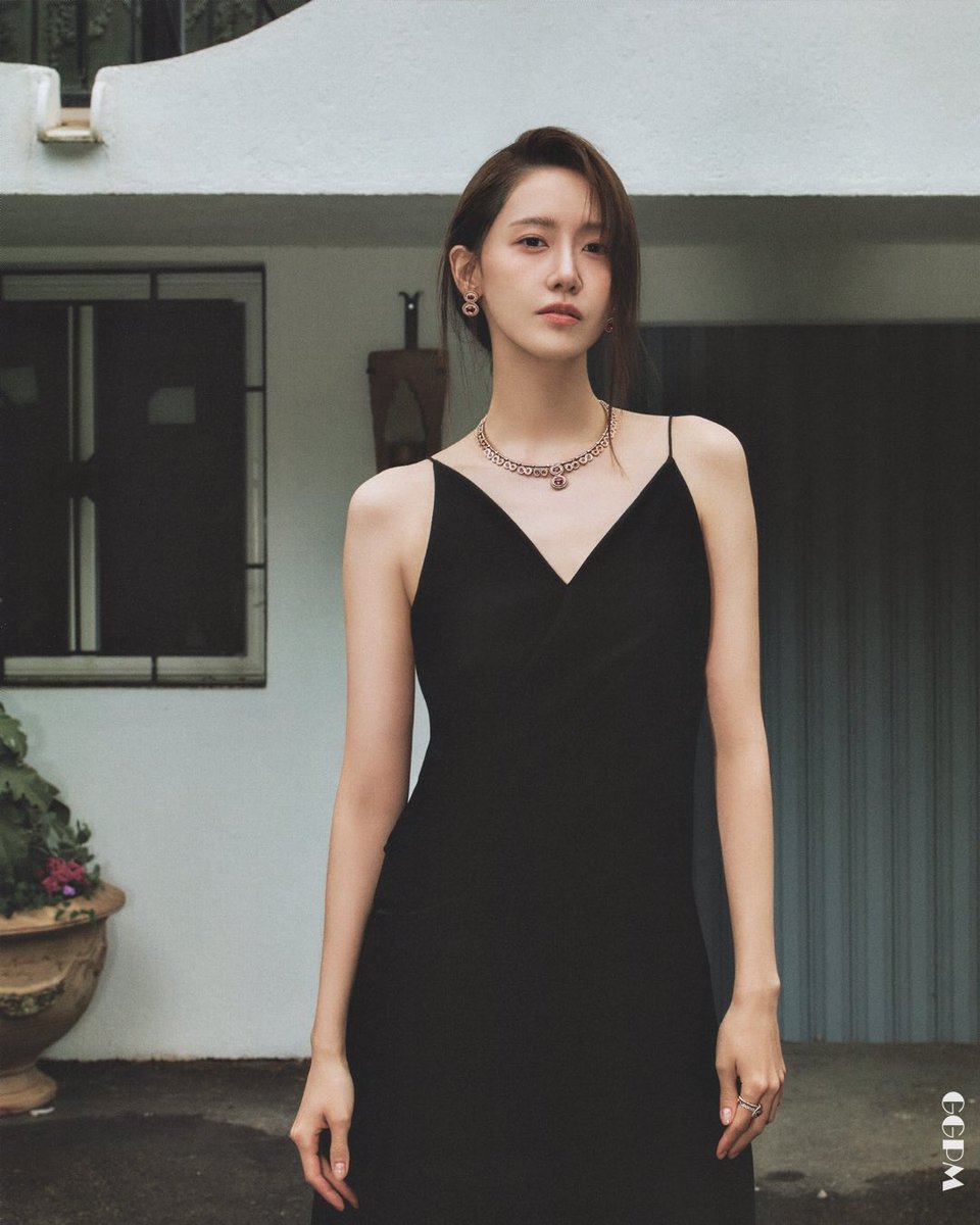 yeppeoyoona's tweet photo. YoonA x Qeelin for Dazed Korea August issue

🔗 https://t.co/adtSJPAFTU

#LimYoonA #임윤아 #YoonA #윤아 https://t.co/laqyFYuL2W