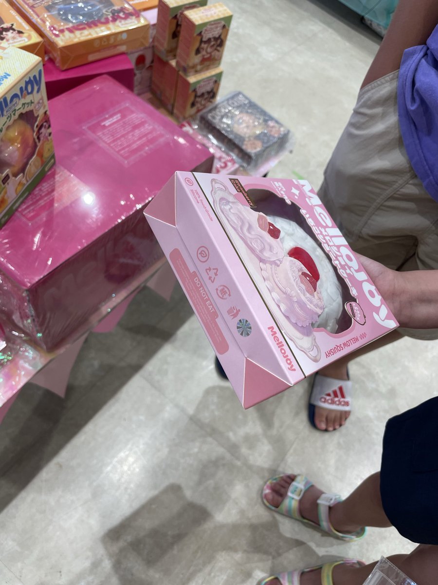 Yesnobattle's tweet photo. イオン名護店のMellojoy販売企画ですが、本日無事に盛況の中終えたと思います。

暫くは定期的に沖縄県内にて、実施させて頂き、このツイートをフォロー&amp;RTしてくれた方には当日ささやかながらのプレゼントをさせていただきます。

本当にたくさんのご来店ありがとうございます。感謝。 https://t.co/6KM7Z5Qxpc