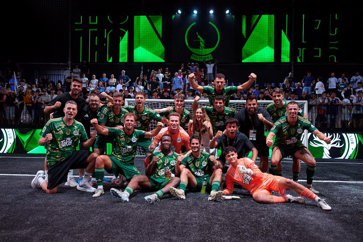 _yaroslav_top_'s tweet photo. Milán, una experiencia que nunca olvidaré. 🇮🇹
Muy agradecido por haber vivido un Mundial más con @LosTroncosFC_ y por compartir cada momento con este increíble equipo.
Gracias a todos los que nos apoyasteis durante el camino.
Un tronquito más! 💚🪵 https://t.co/sDWTpclAb7