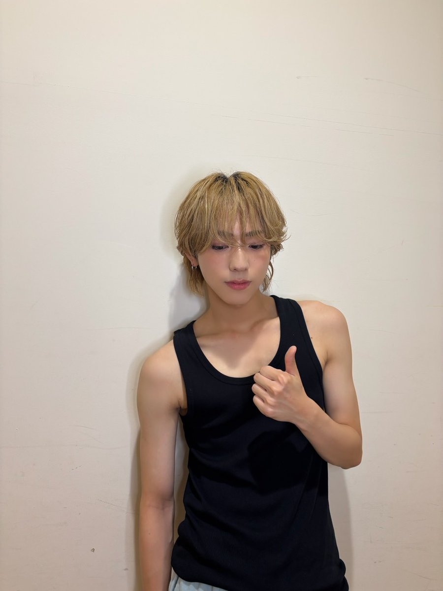 wildblue_ykme's tweet photo. [YUTO]

２日間リリイベ来てくれた方々ありがとうございました😭
皆んなと一緒に暑さを吹き飛ばすくらいのエネルギーで最高な時間でした！🔥
来週も楽しみだなぁ。

気をつけて帰ってねー！✨

#WILDBLUE #池田優斗 #YUTO https://t.co/iPoSzfs8AX