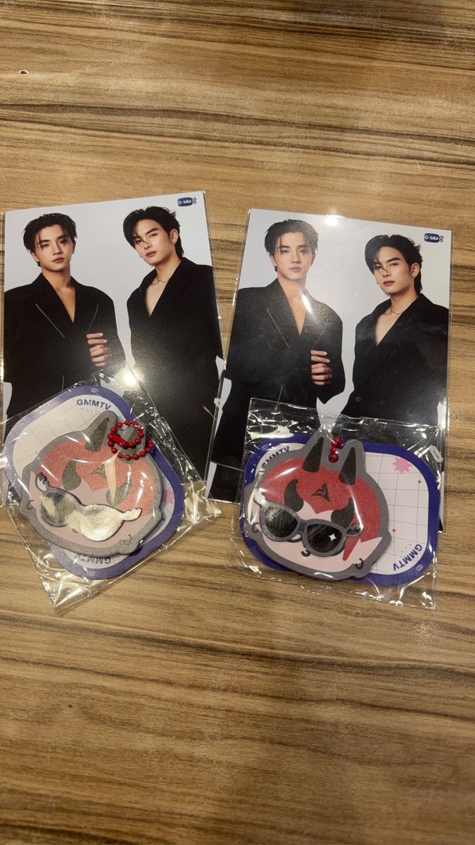 kimpookpik's tweet photo. เนื่องจากได้ไซน์เพิ้ดต้าาาในวันเกิดตัวเองงงงง 😭😭😭 
แจก การ์ดPerthsanta Concert รางวัลละ 5 ใบ(ขอสงวนสิทธิ์เลือกเองนะคร้า) 
จำนวน 4 รางวัล
กติไก่❤️‍🔥 รี+เฟบ+follow 
เมนท์ติดแท็คงาน
#มหกรรมนิยายนานาชาติxperthsanta
#perthsanta #perthppe #ppsanta #santapp
เริ่ม!!! https://t.co/MxHmTPMEe3