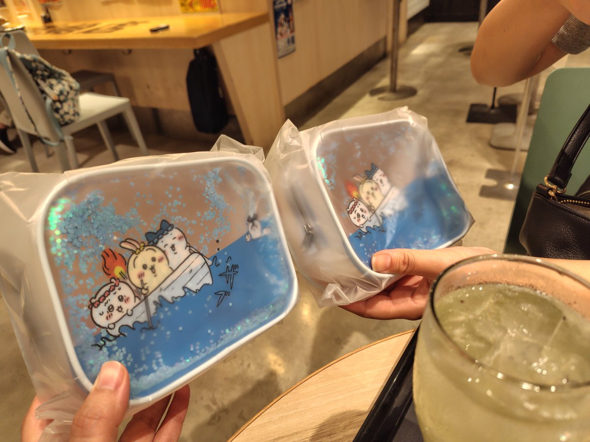 semat420's tweet photo. 映画めっちゃ良かった🥹完成度高すぎて満足度高い👏みんなかわいい…かわいそかわいい…映画見てちょっとモモンガの好感度上がった楽しすぎるぞ😂入場特典はもうなかったけどポーチもらえたの嬉しすぎる🙌♥ https://t.co/VsRn9iB2ew
