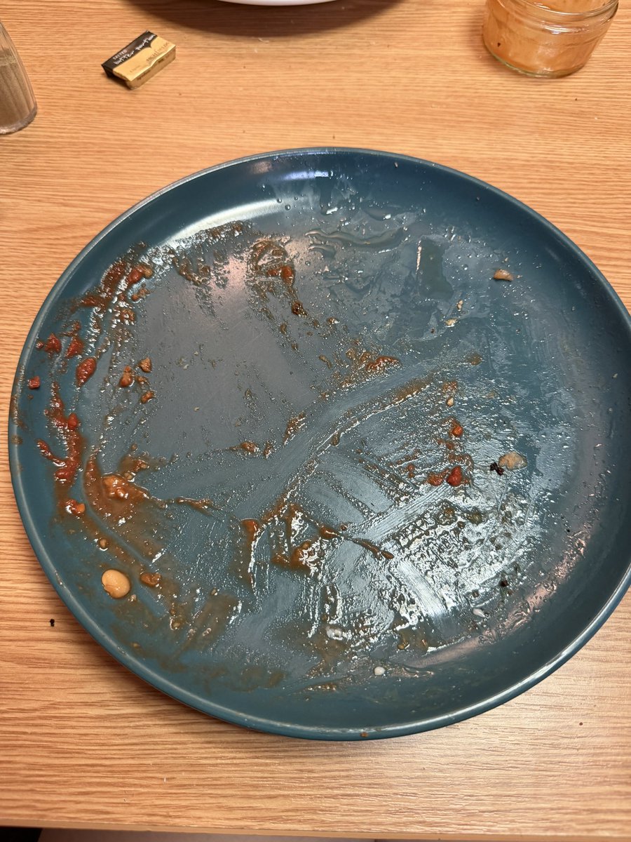 millietxt's tweet photo. i ❤️ uk slop https://t.co/PhAVyyr7lC