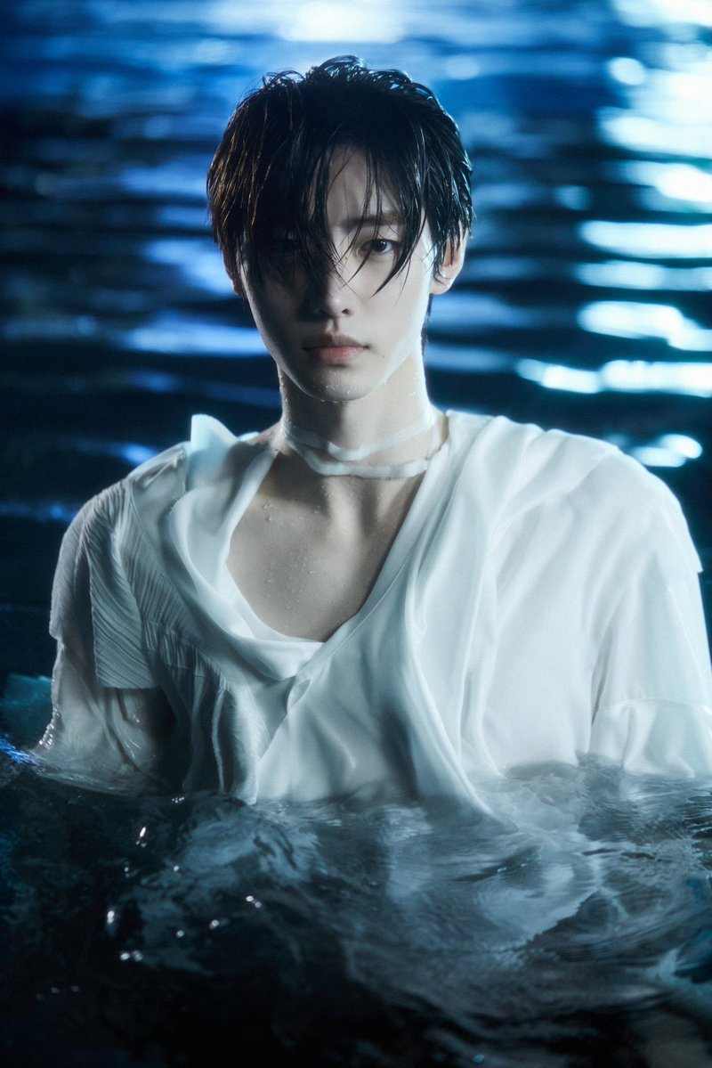 ENHYPN_SUNGHOON's tweet photo. 💧 https://t.co/pPcasQXShW