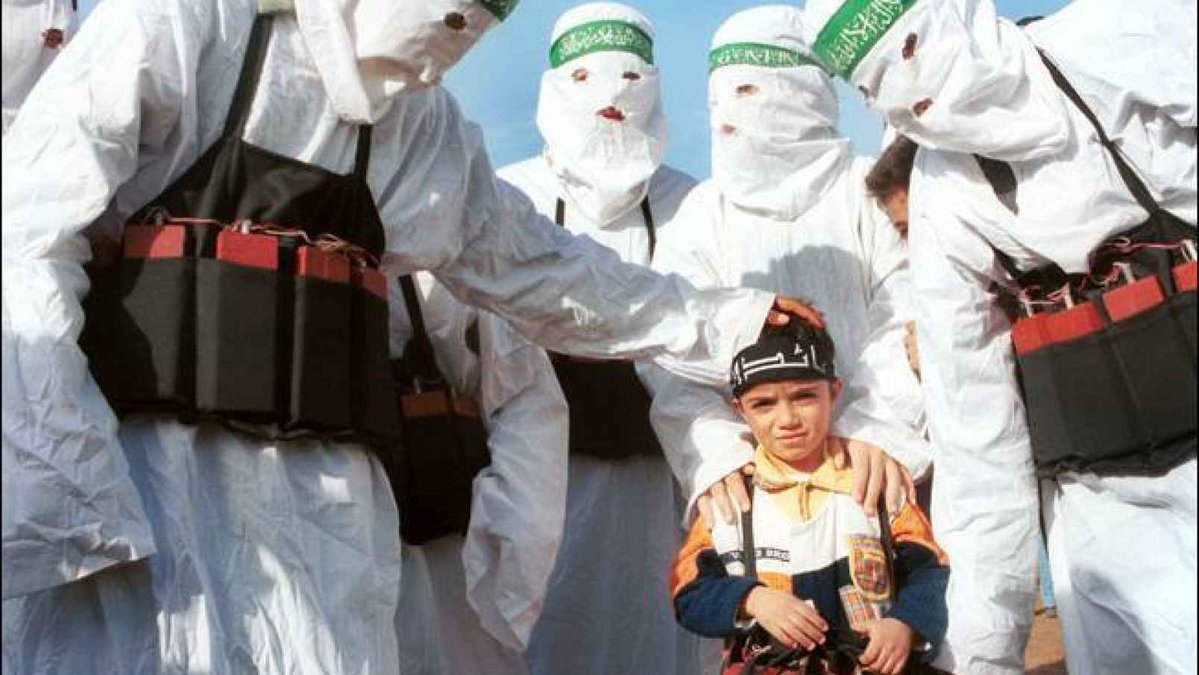 Jack_Tri6's tweet photo. @lilianhuisje @alphahornet001 Hier is een foto van jou en je psychotische vrienden tijdens een dagtrip naar Gaza. https://t.co/PJyoyA0ZBd