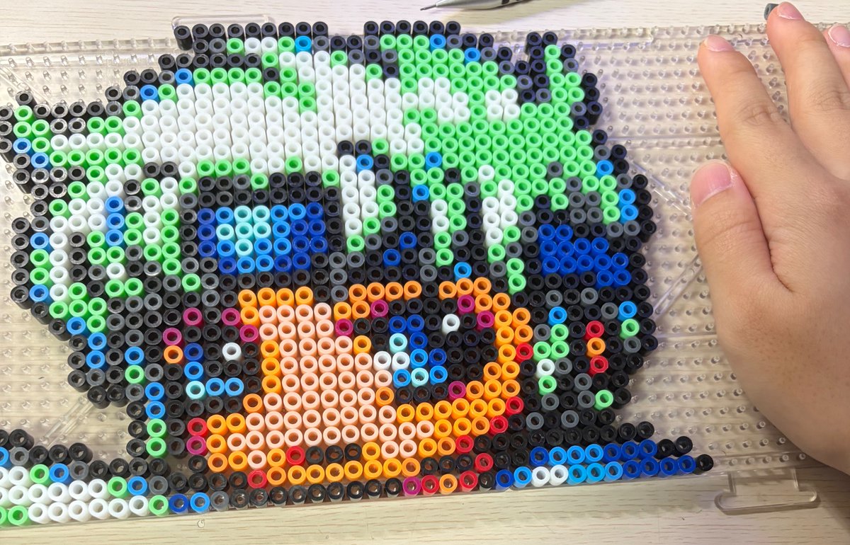 Biohazard_91712's tweet photo. ※ワイの汚い手が写ります
シェゾ作ってるんだけど見切り発車すぎて規模に気づかずめっちゃでかい
こっから繋げて全身にする() https://t.co/8Z88S7RBbX